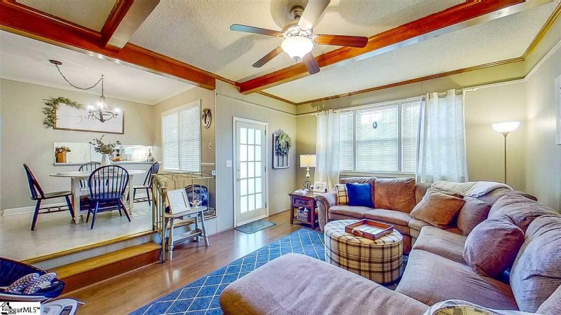 Property image 5 at 503 Confederate Circle, Taylors, SC 29687