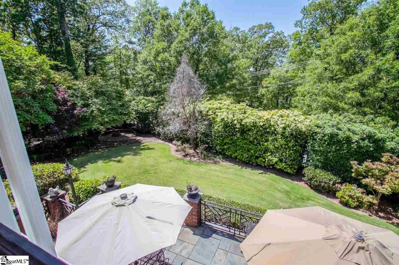 Property image 4 at 8 Ridgeland Drive, Greenville, SC 29601