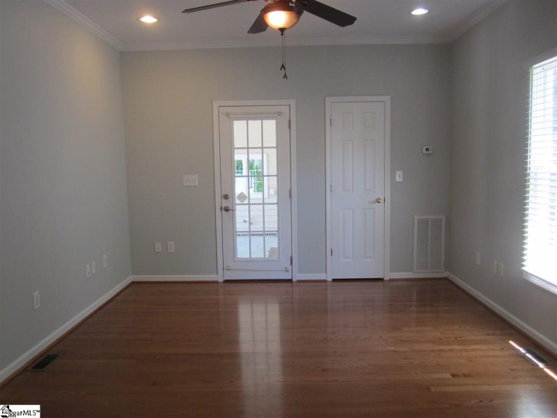 Property image 5 at 18 Big Oak Court, Simpsonville, SC 29681