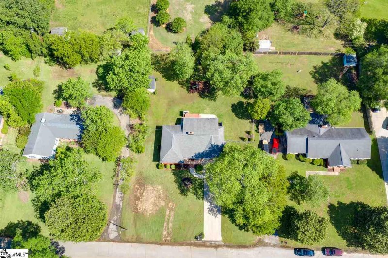 Property image 4 at 121 Sunline Place, Spartanburg, SC 29307