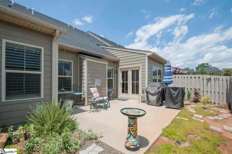 Property image 5 at 202 Ragin Court, Simpsonville, SC 29681