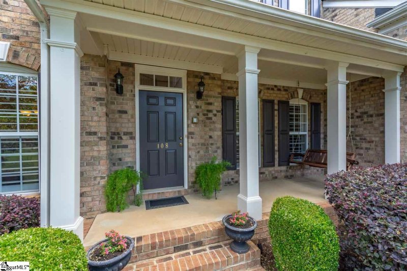 Property image 3 at 108 Chardmore Court, Simpsonville, SC 29681