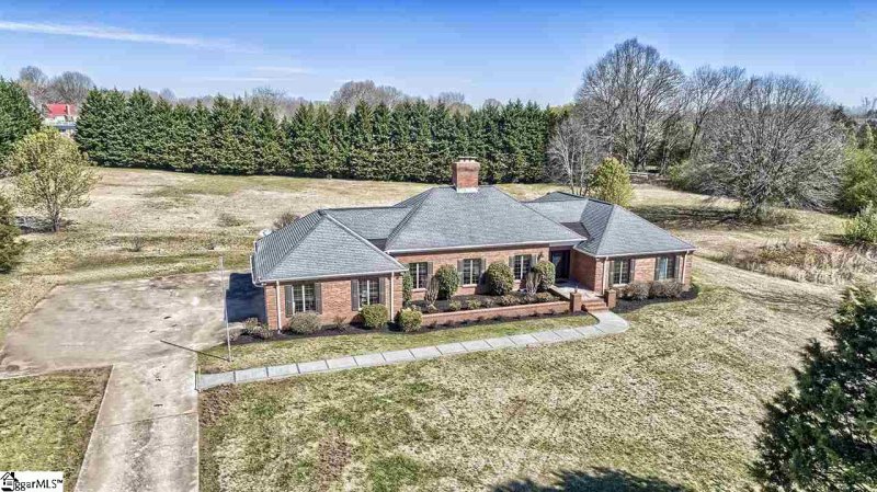 Property image 2 at 103 Gilder Creek Drive, Simpsonville, SC 29681