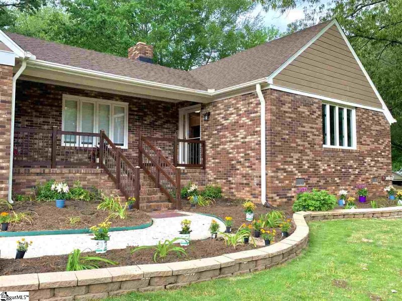 Property image 4 at 113 Chelmsford Drive, Easley, SC 29642