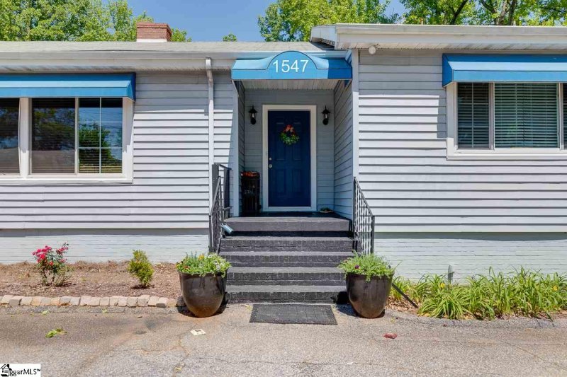 Property image 4 at 1547 Wade Hampton Boulevard, Greenville, SC 29609
