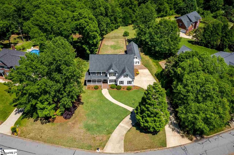 Property image 2 at 300 N Silver Beech Lane, Greer, SC 29651