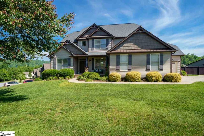 Property image 2 at 101 Crimson Glory Way, Travelers Rest, SC 29690