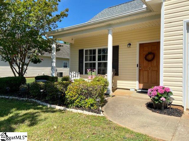 Property image 2 at 708 Shadow Dance Lane, Boiling Springs, SC 29316