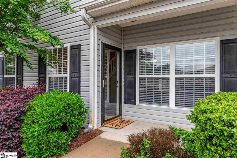 Property image 2 at 68 Ridgestone Circle, Mauldin, SC 29662