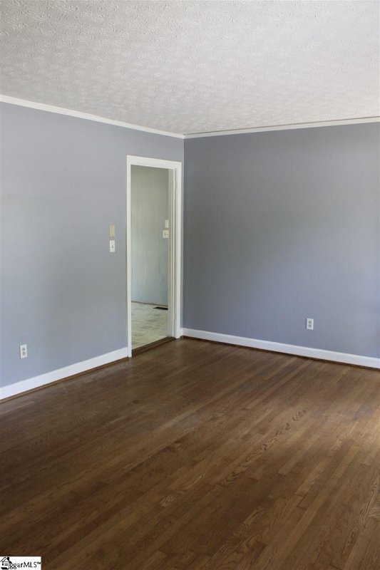 Property image 4 at 302 Longwood Drive, Taylors, SC 29687