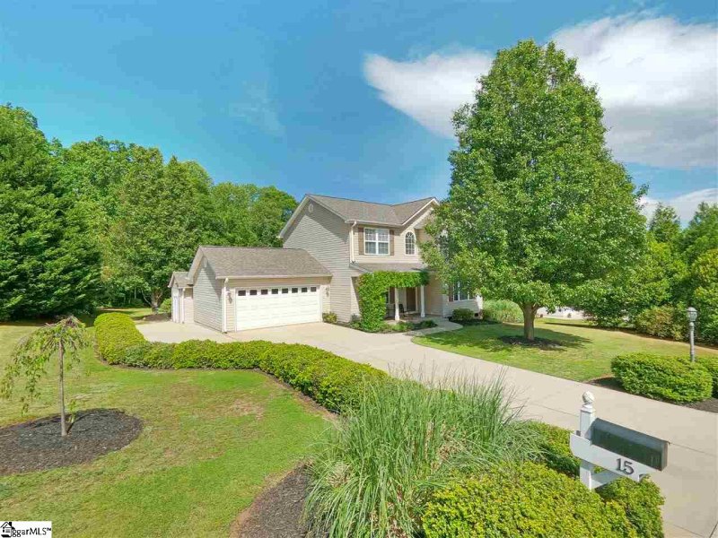 Property image 4 at 15 Cole Creek Court, Greer, SC 29651