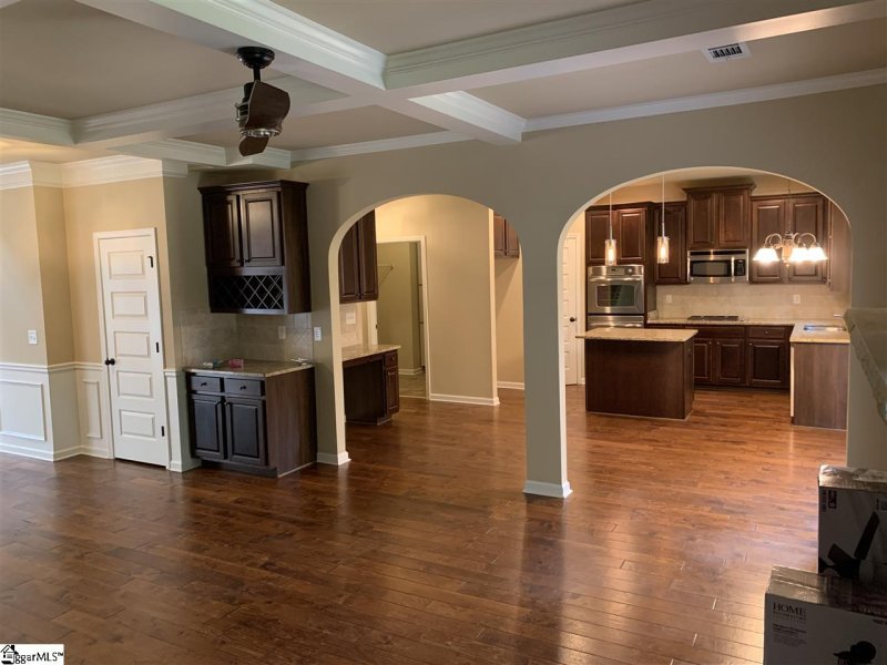 Property image 4 at 34 Lazy Willow Drive, Simpsonville, SC 29680