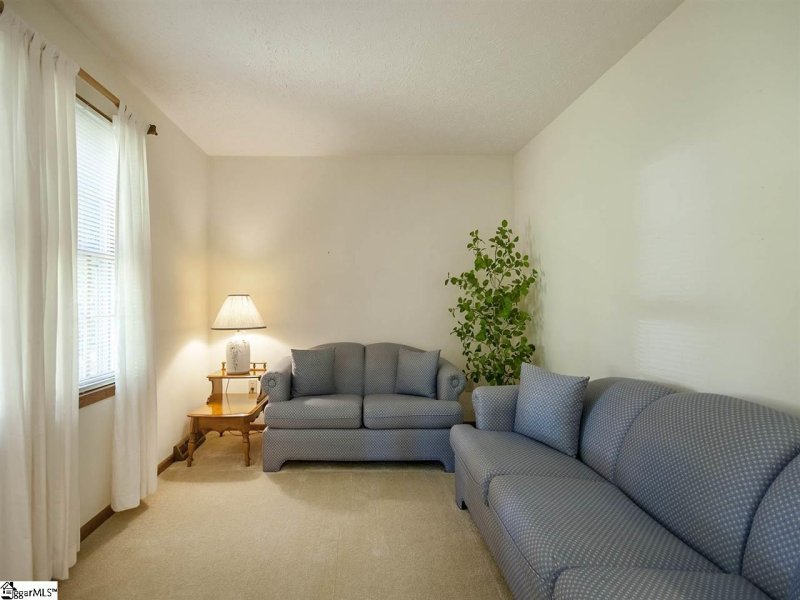 Property image 4 at 103 Bent Tree Street, Easley, SC 29642