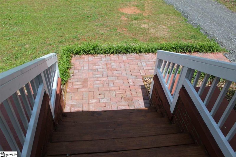 Property image 2 at 1502 Belhaven Road, Anderson, SC 29621