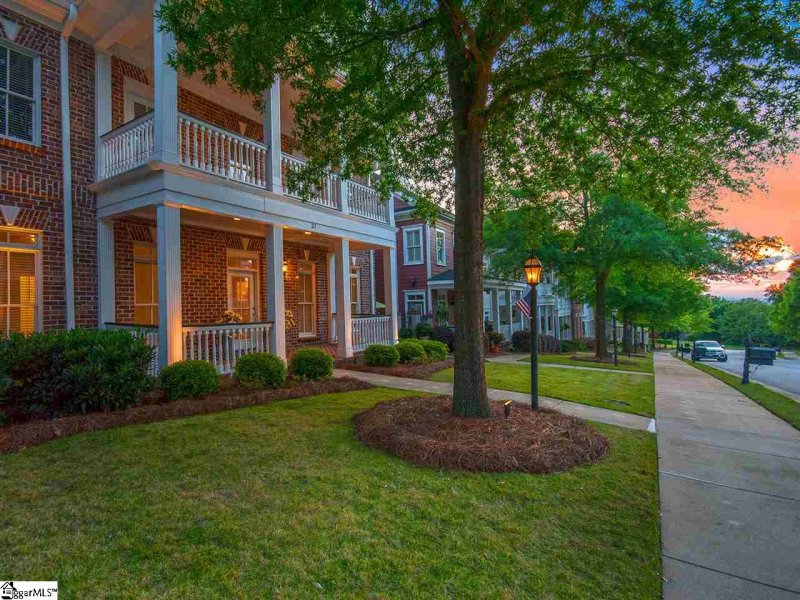 Property image 3 at 21 Rivoli Lane, Greenville, SC 29615