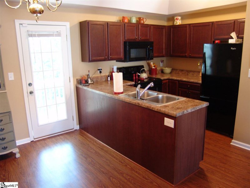 Property image 2 at 72 Huntress Drive, Greer, SC 29651