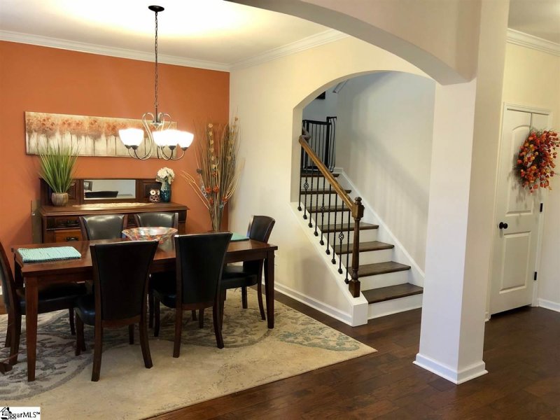 Property image 3 at 611 N Meadows Lane, Easley, SC 29642