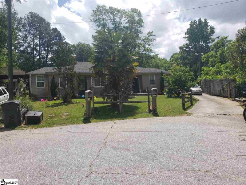 Property image 2 at 33A Mayflower Avenue, Greenville, SC 29605-3727