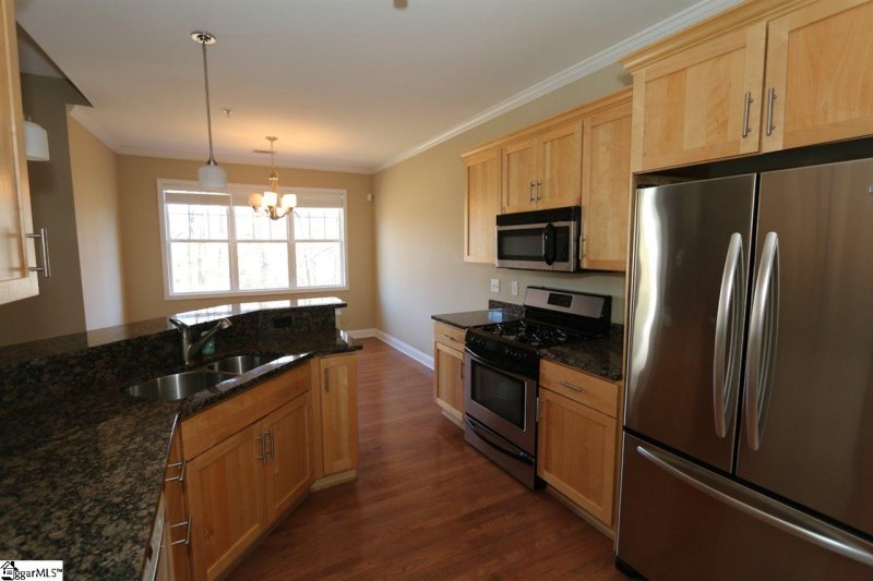 Property image 5 at 6A Edge Court, Greenville, SC 29609