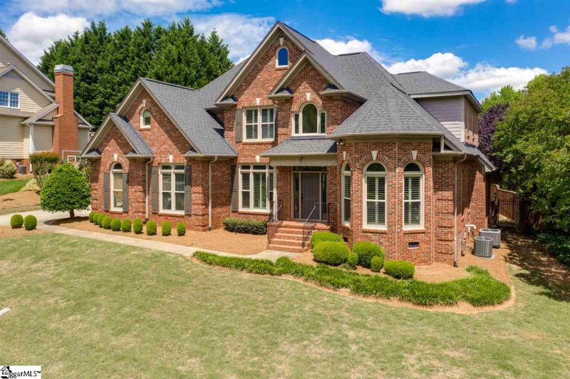 Property image 2 at 807 Ladykirk Lane, Greer, SC 29650