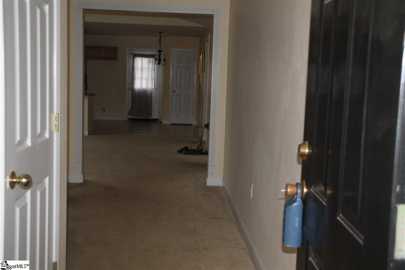 Property image 2 at 513 Shilo Drive, Spartanburg, SC 29306