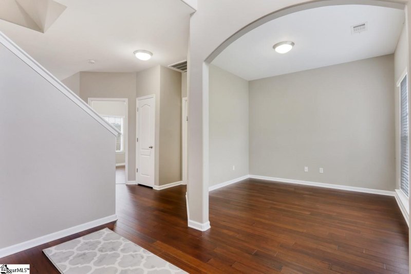 Property image 3 at 3 Mill Valley Court, Taylors, SC 29687