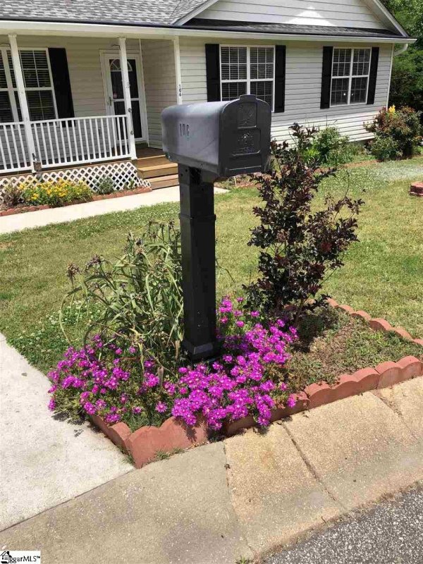 Property image 2 at 106 Mossy Oak Lane, Greer, SC 29651