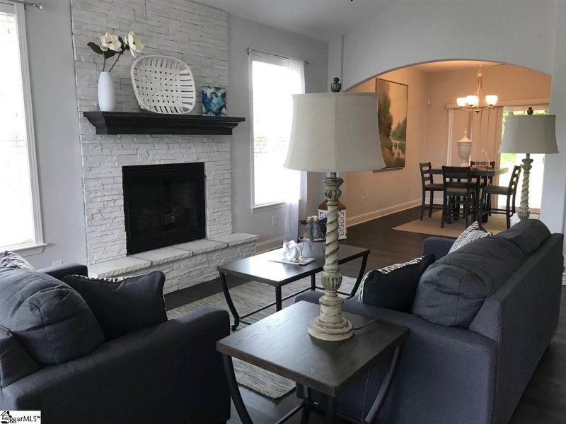 Property image 3 at 3 Ramshackle Way, Greer, SC 29650