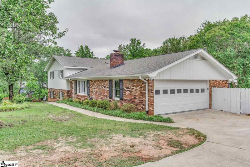 Property image 5 at 306 Timbrooke Way, Easley, SC 29642