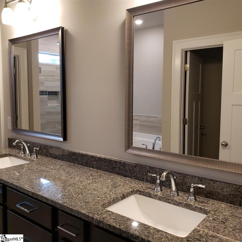 Property image 5 at 410 Coleridge Lane, Greer, SC 29651