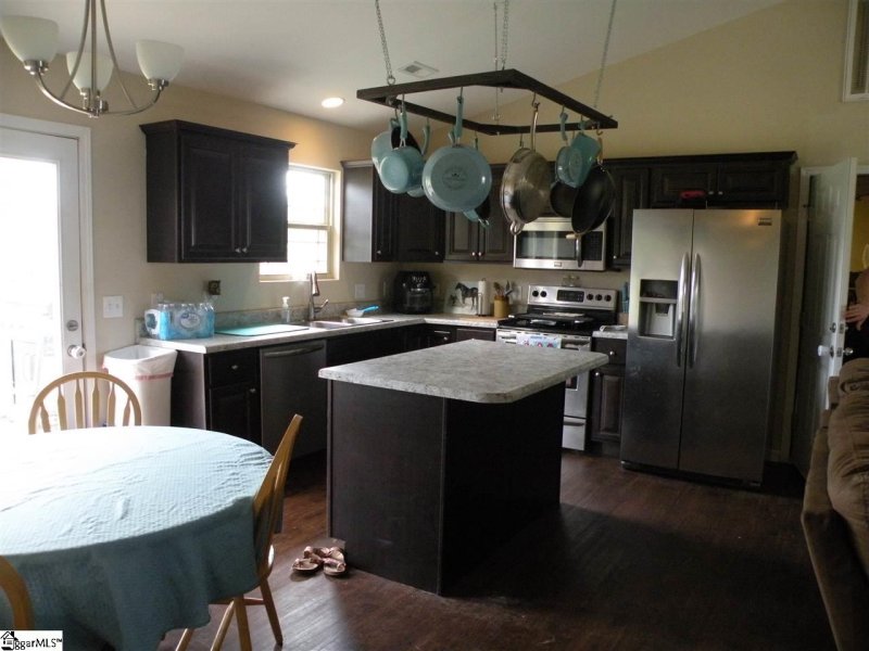 Property image 5 at 210 Destiny Court, Gray Court, SC 29645