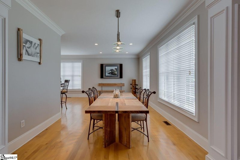 Property image 3 at 405 Park Ridge Circle, Greer, SC 29650