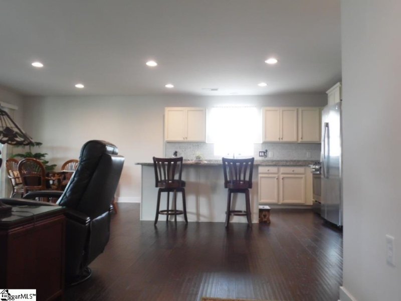 Property image 4 at 505 Harwood Court, Greenville, SC 29617