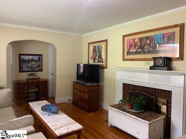 Property image 3 at 327 Ridgecrest Drive, Greenville, SC 29609
