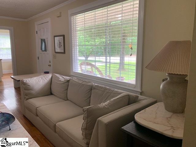 Property image 5 at 327 Ridgecrest Drive, Greenville, SC 29609