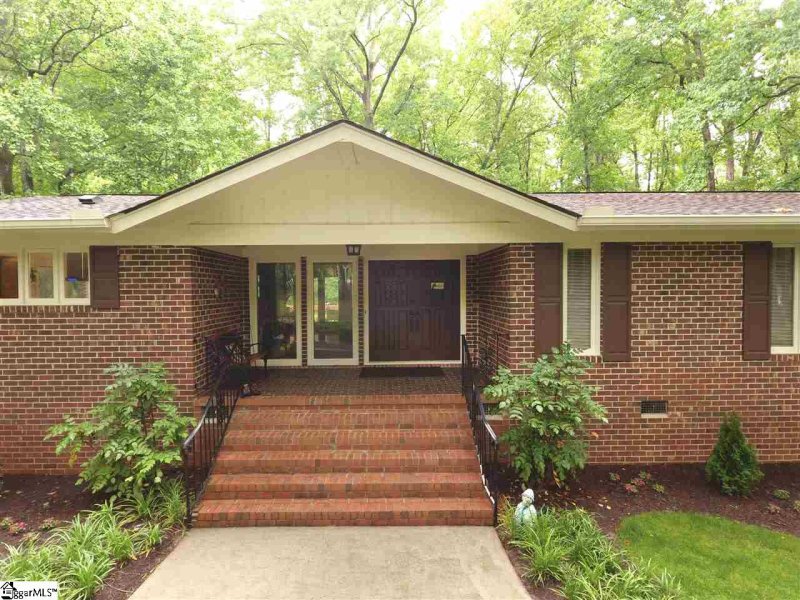 Property image 2 at 101 Fillery Drive, Greenville, SC 29615