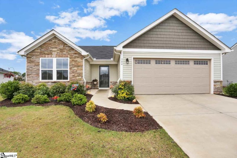 504 Harwood Court
