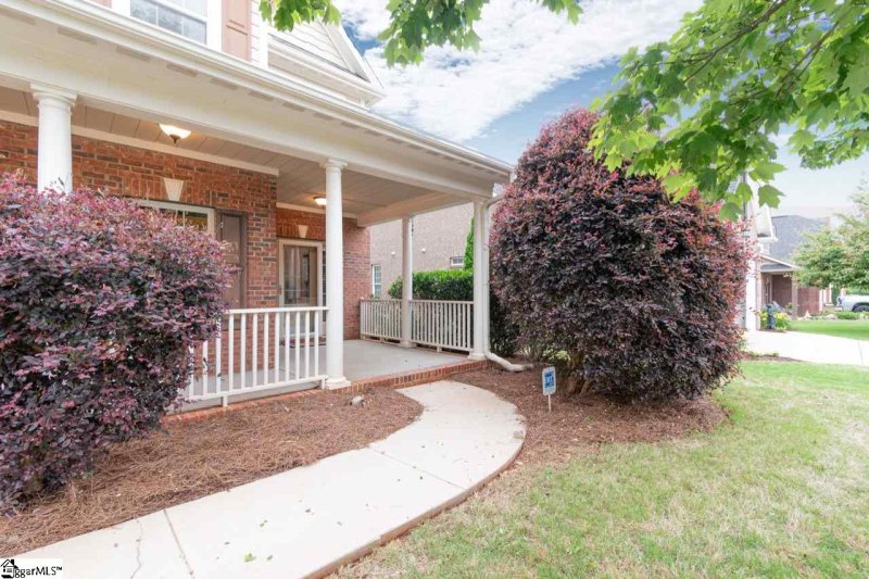 Property image 3 at 238 N Radcliff Way, Spartanburg, SC 29301