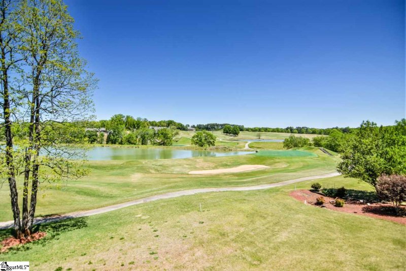 Property image 2 at 613 Dye Drive, Seneca, SC 29678