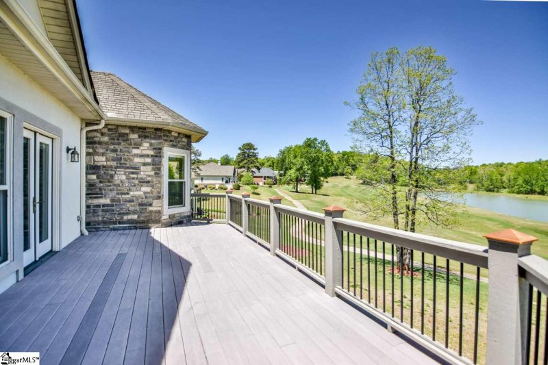 Property image 3 at 613 Dye Drive, Seneca, SC 29678