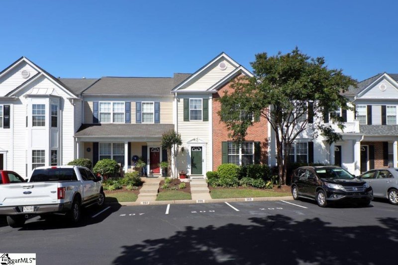 Property image 4 at 209 Braelock Drive, Greer, SC 29650