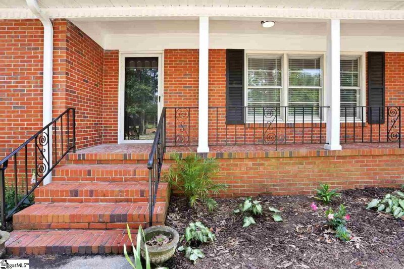 Property image 3 at 1 Dellrose Circle, Taylors, SC 29687