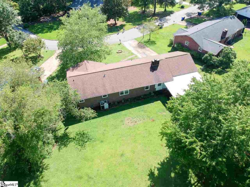 Property image 4 at 20 Overton Avenue, Greenville, SC 29617