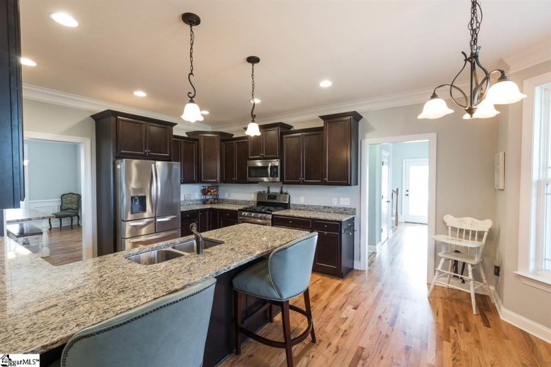 Property image 5 at 220 Watkins Farm Drive, Greer, SC 29651