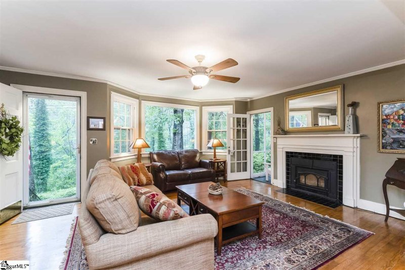 Property image 3 at 42 Fernwood Lane, Greenville, SC 29607
