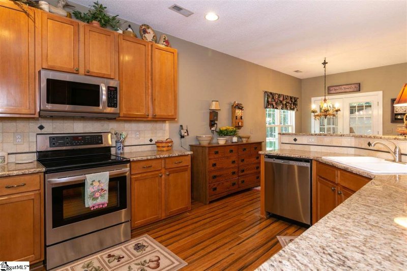 Property image 5 at 401 Clydesdale Drive, Simpsonville, SC 29681