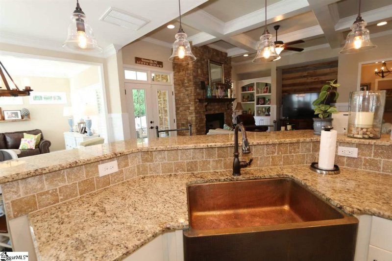 Property image 5 at 3 Firnstone Court, Greenville, SC 29607