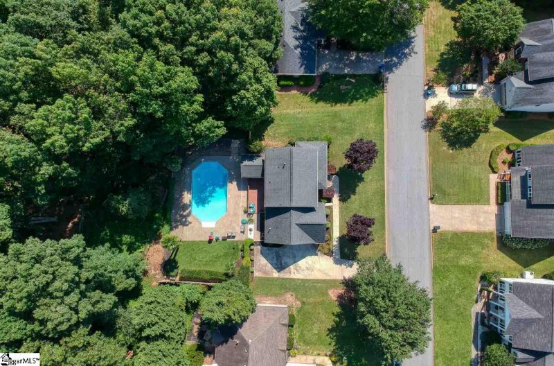 Property image 4 at 108 Treebrooke Drive, Greenville, SC 29607