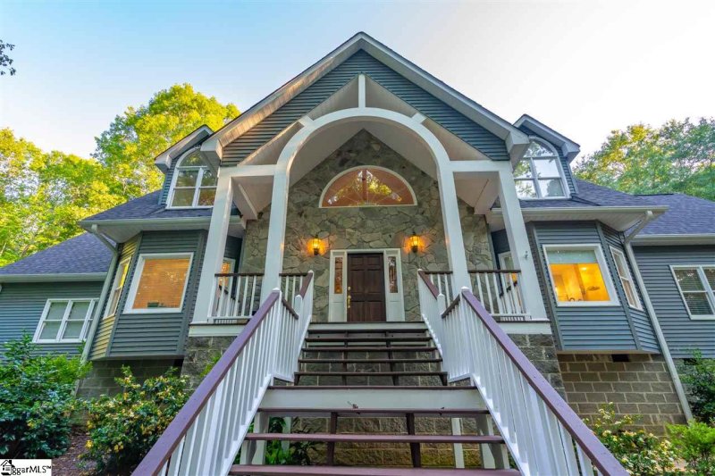 Property image 4 at 207 Shagbark Circle, Simpsonville, SC 29680