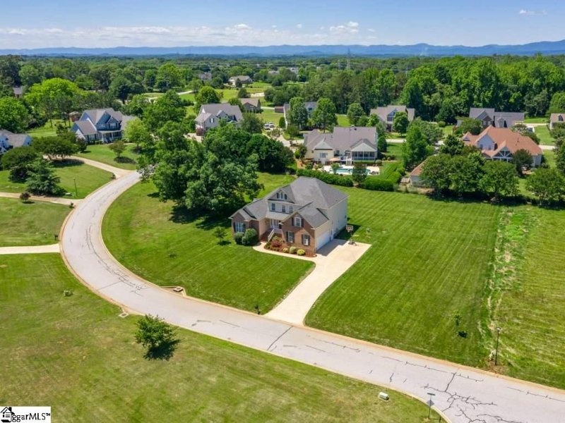 Property image 4 at 700 Dills Farm Way, Greer, SC 29651